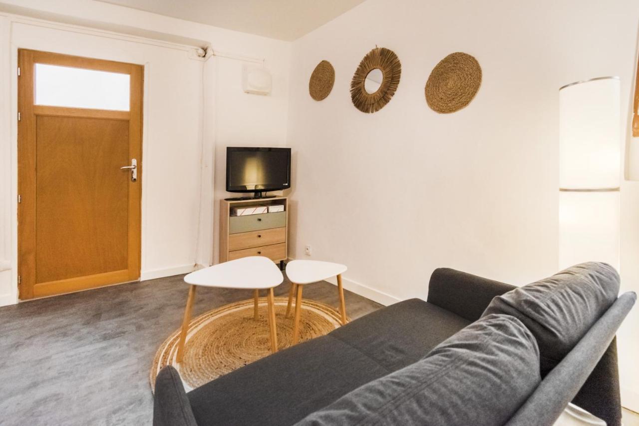 Апартаменты Studio Hyeres Medieval Экстерьер фото